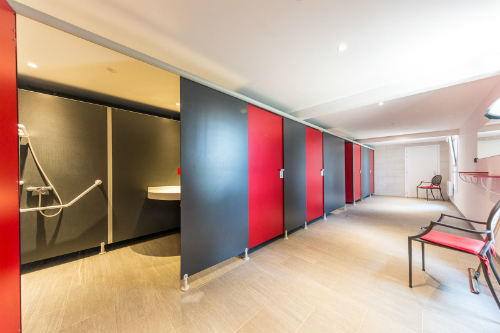 sanitaires camping la falaise acces pmr